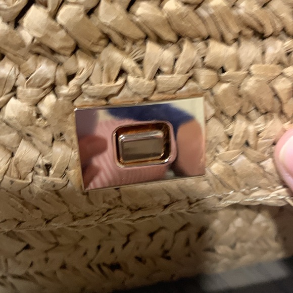 Small Eddie hand woven top handle bag by J Crew. - Picture 15 of 15